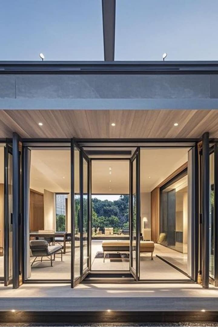 Sgd Group of Companies Folding Aluminium Windows and Doors